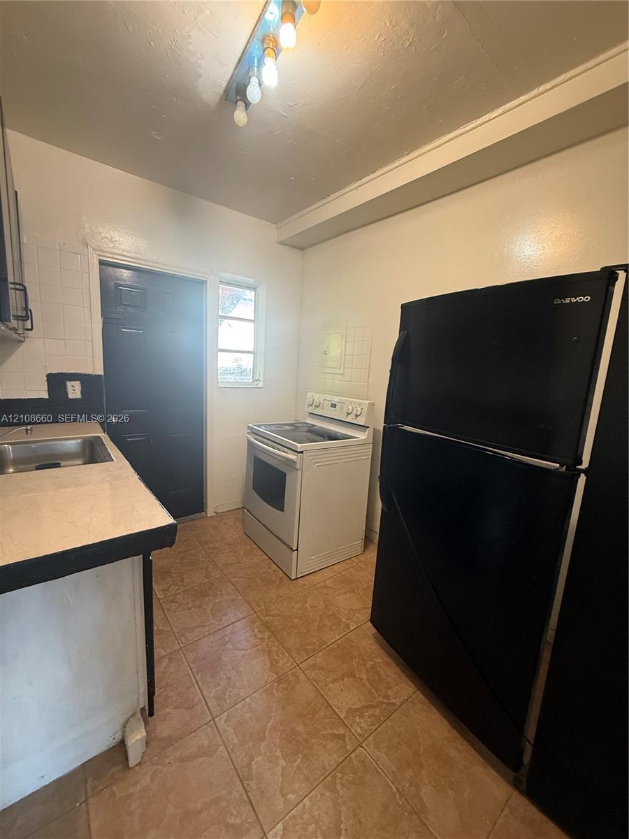   /  1564 sq. ft. $ 2026-10-18 0 foto