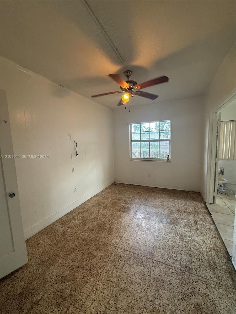   /  1564 sq. ft. $ 2026-10-18 0 foto