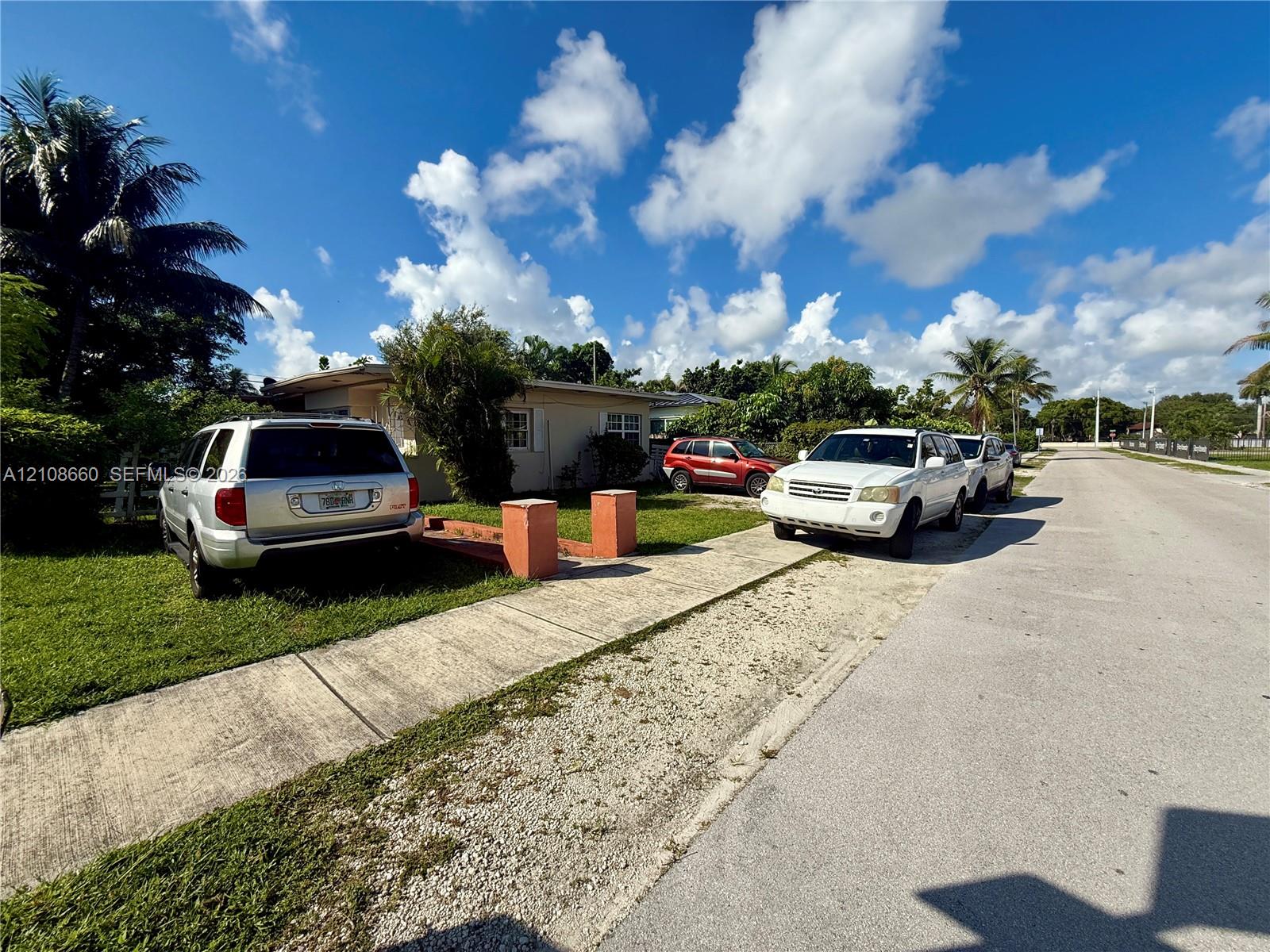   /  1564 sq. ft. $ 2026-10-18 0 foto