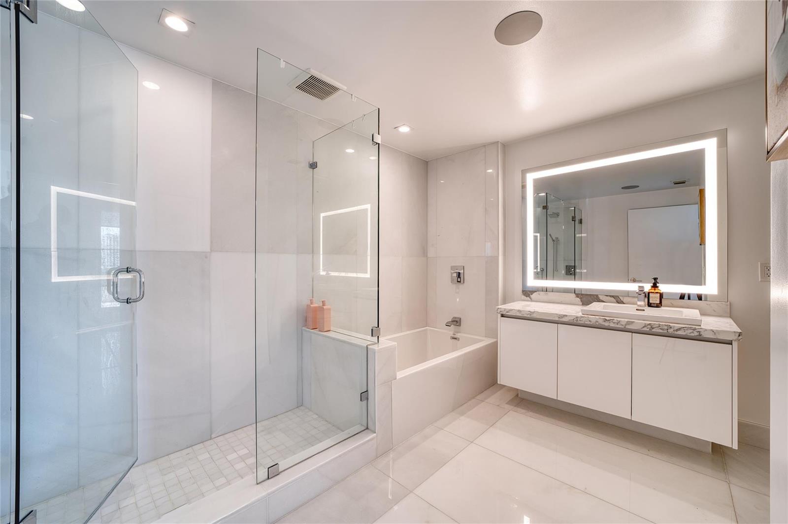 5-504 3 / 4 2795 sq. ft. $ 2026-10-19 0 foto