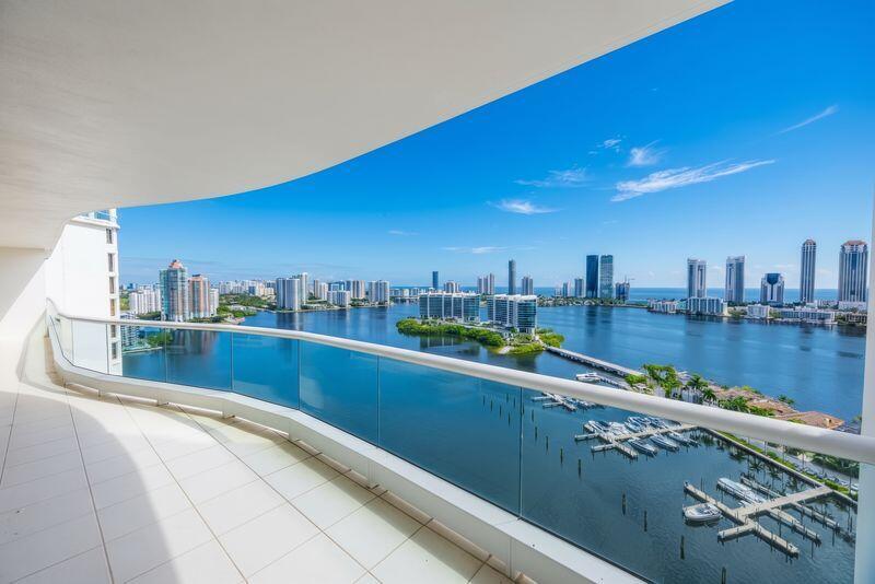 Ver detalles 2905 2 / 2 1750 sq. ft. $ 2026-10-22 0 foto