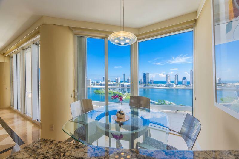 Ver detalles 2905 2 / 2 1750 sq. ft. $ 2026-10-22 0 foto