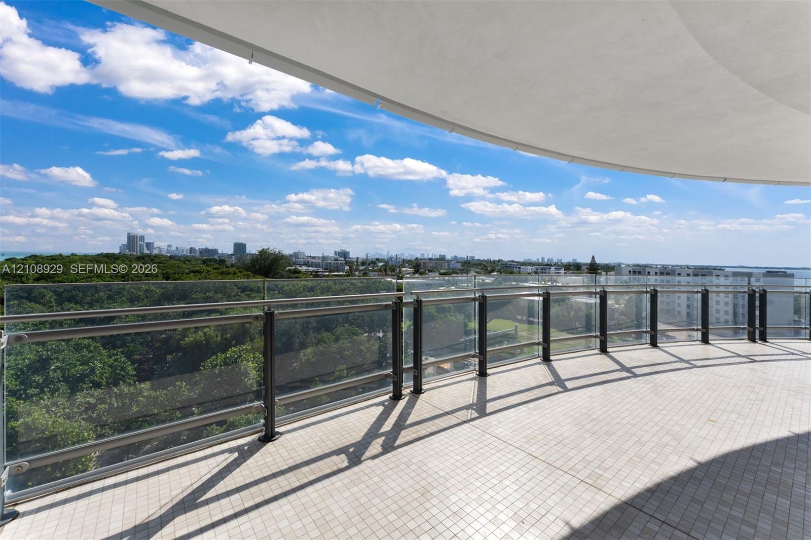 See details 606 2 / 3 1602 sq. ft. $ 2026-10-19 0 Photo