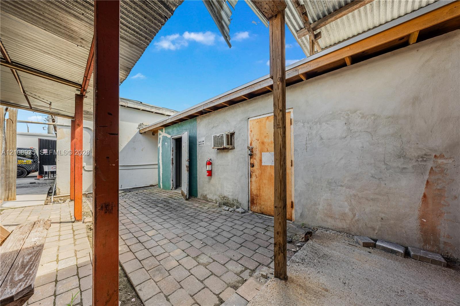   /   sq. ft. $ 2026-10-19 0 Photo