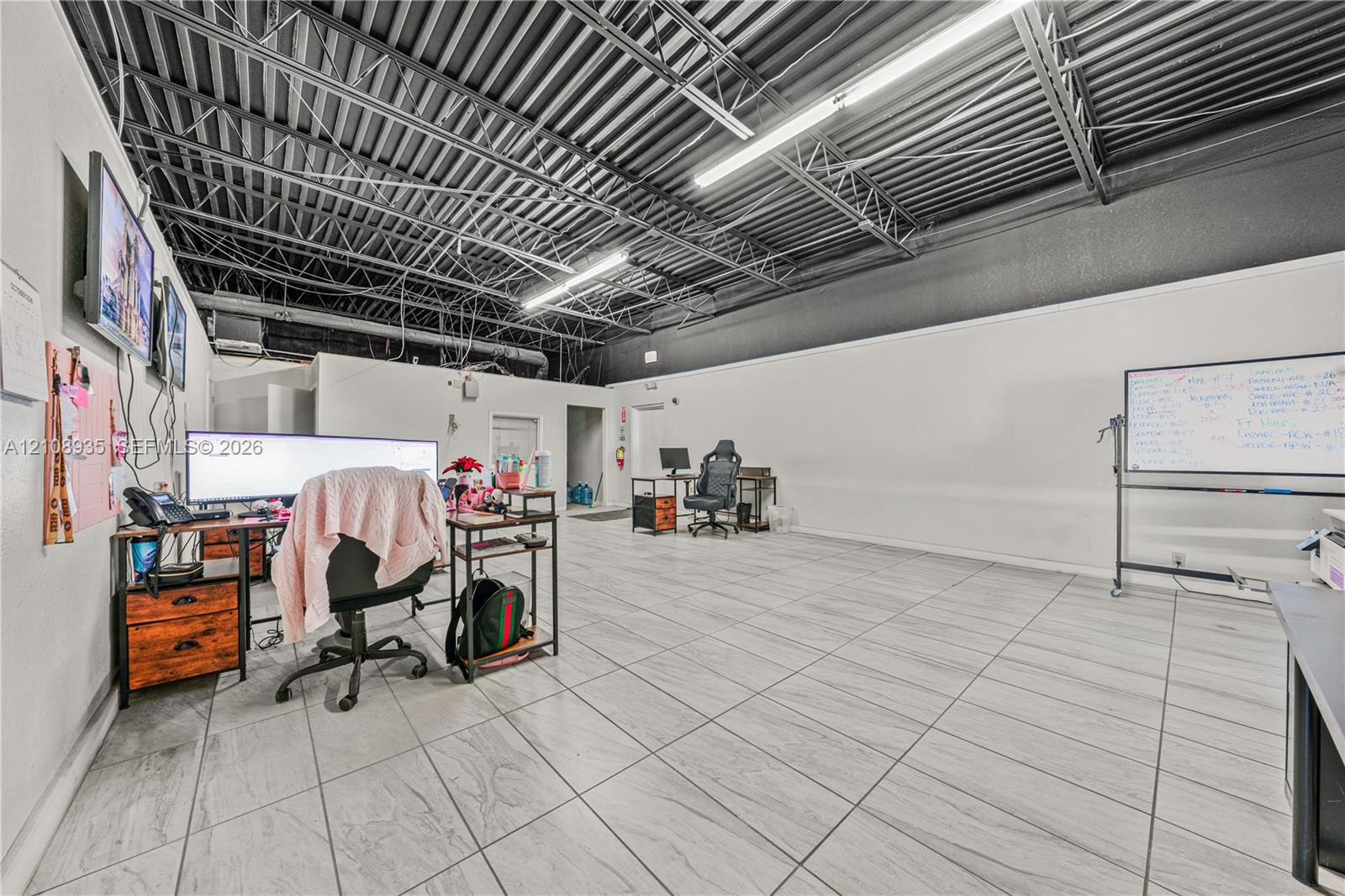  /   sq. ft. $ 2026-10-19 0 Photo