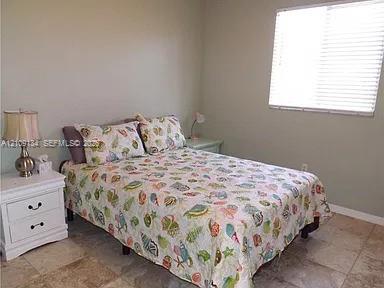 Ver detalles 2529 3 / 3 1698 sq. ft. $ 2026-10-19 0 foto