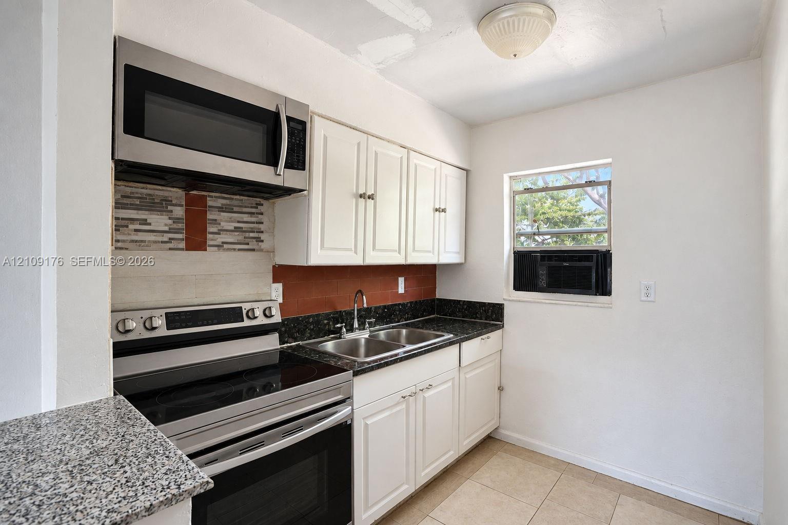   /  1739 sq. ft. $ 2026-10-19 0 foto