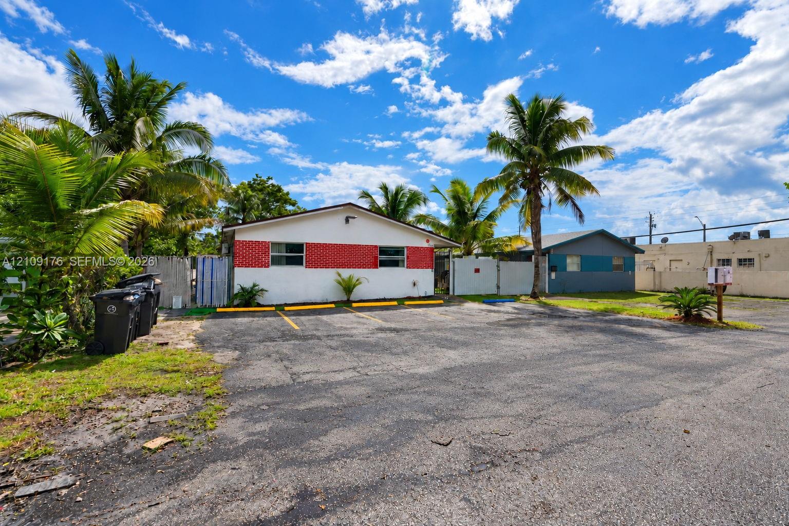   /  1739 sq. ft. $ 2026-10-19 0 foto
