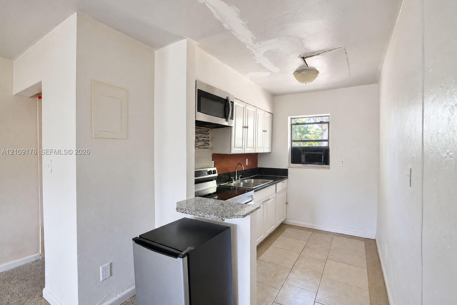   /  1739 sq. ft. $ 2026-10-19 0 foto
