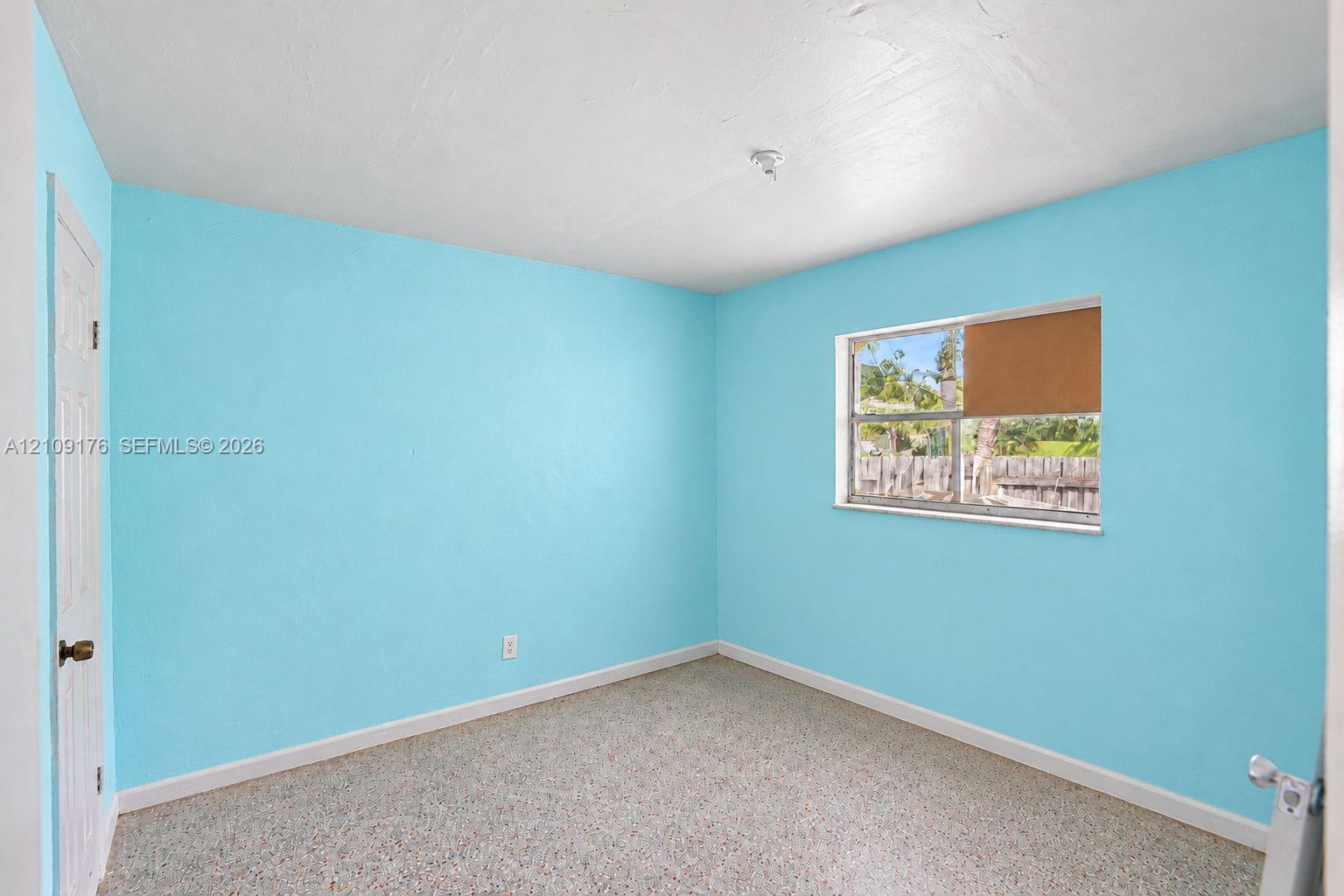   /  1739 sq. ft. $ 2026-10-19 0 foto