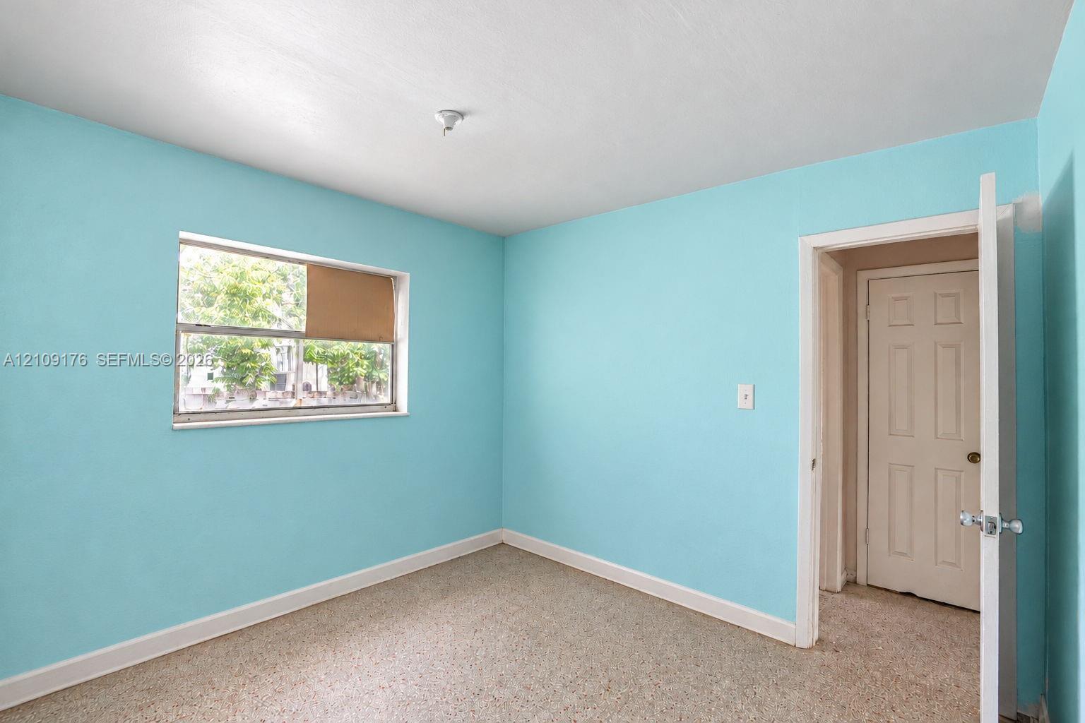   /  1739 sq. ft. $ 2026-10-19 0 foto