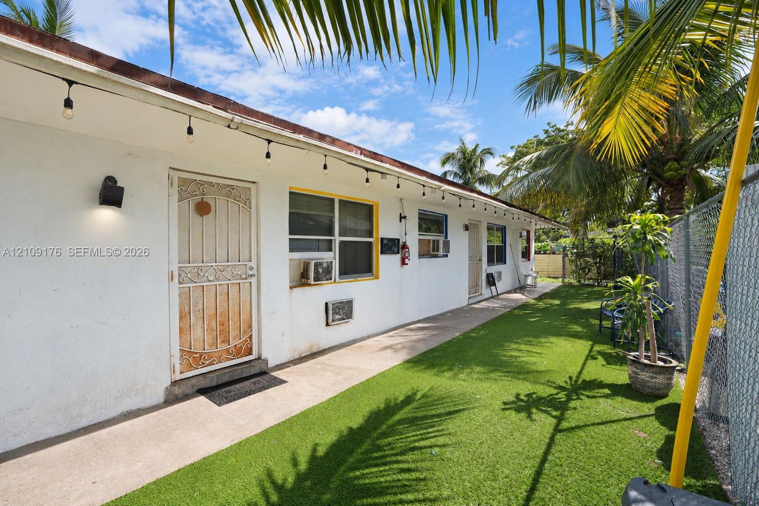   /  1739 sq. ft. $ 2026-10-19 0 foto