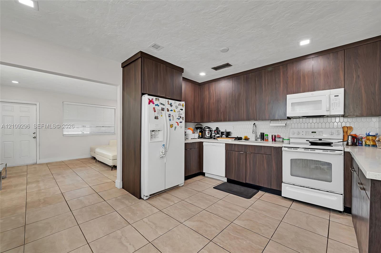 Ver detalles / 2697 sq. ft. $ 2026-10-19 0 foto