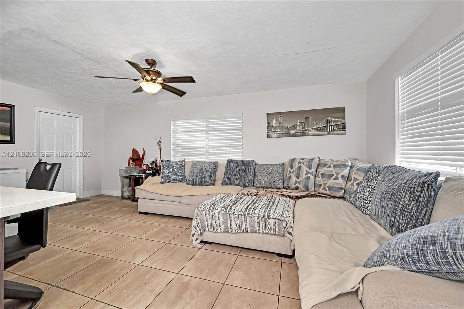 Ver detalles / 2697 sq. ft. $ 2026-10-19 0 foto