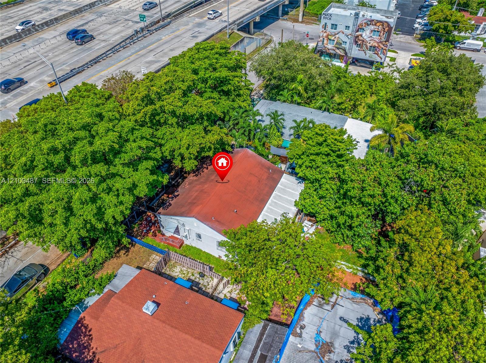   /  1419 sq. ft. $ 2026-10-20 0 foto