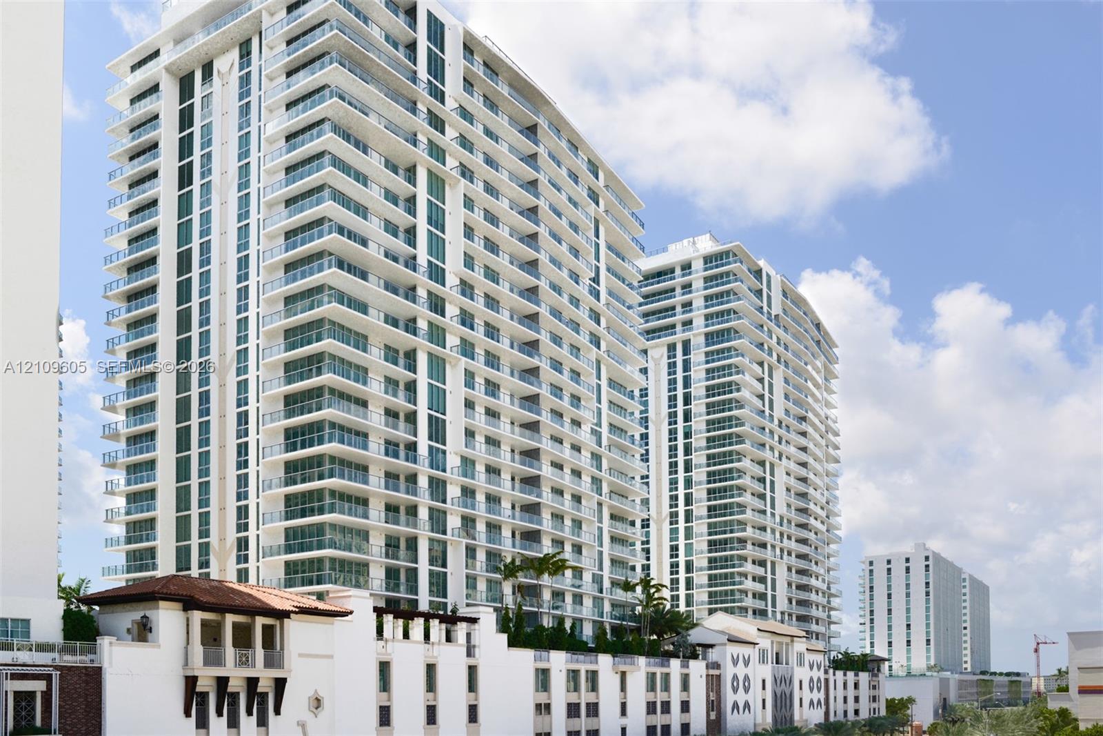 Ver detalles 4-906 2 / 3 1524 sq. ft. $ 2026-10-20 0 foto
