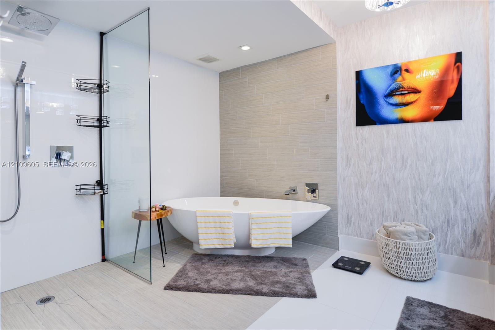 Ver detalles 4-906 2 / 3 1524 sq. ft. $ 2026-10-20 0 foto