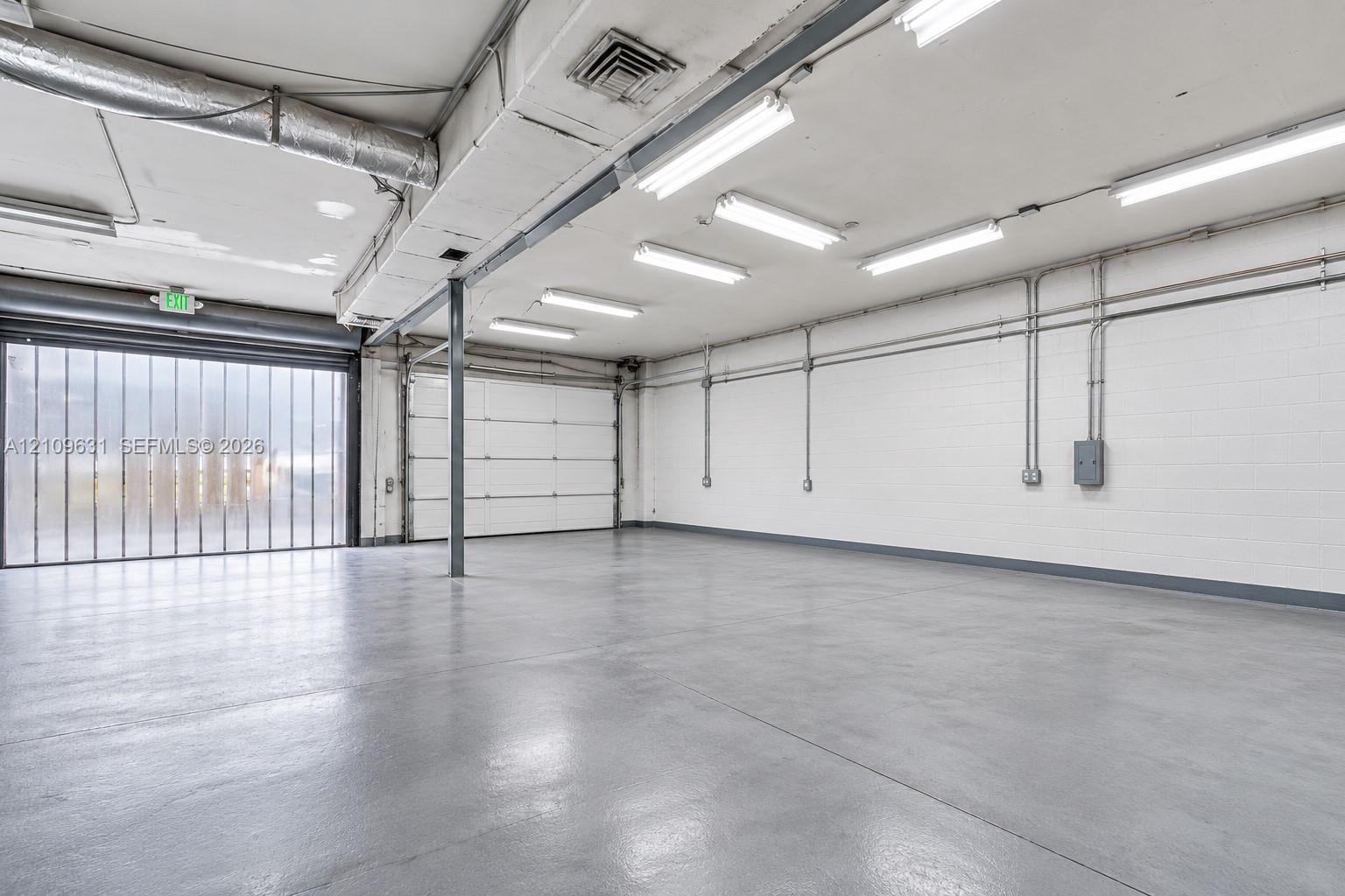 See details / sq. ft. $ 2026-10-20 0 Photo