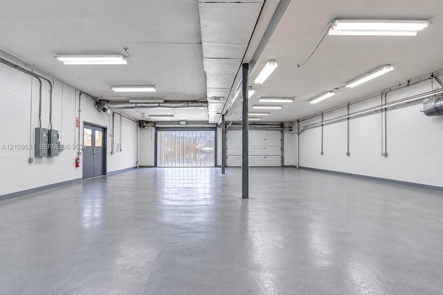 See details / sq. ft. $ 2026-10-20 0 Photo