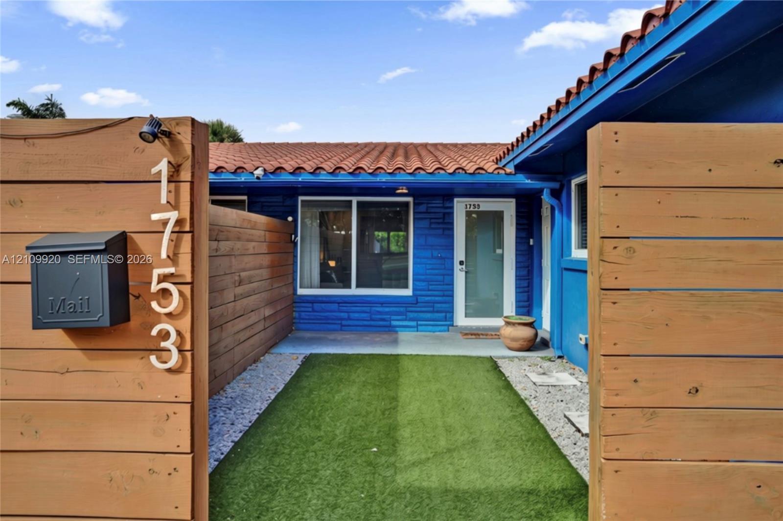 Ver detalles / 3122 sq. ft. $ 2026-10-20 0 foto