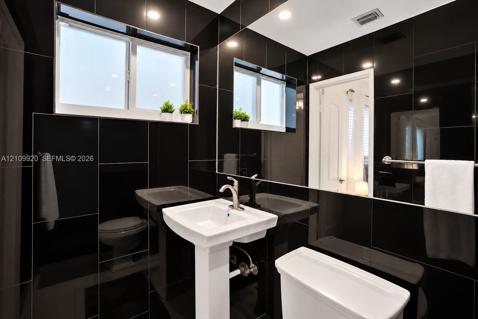 Ver detalles / 3122 sq. ft. $ 2026-10-20 0 foto