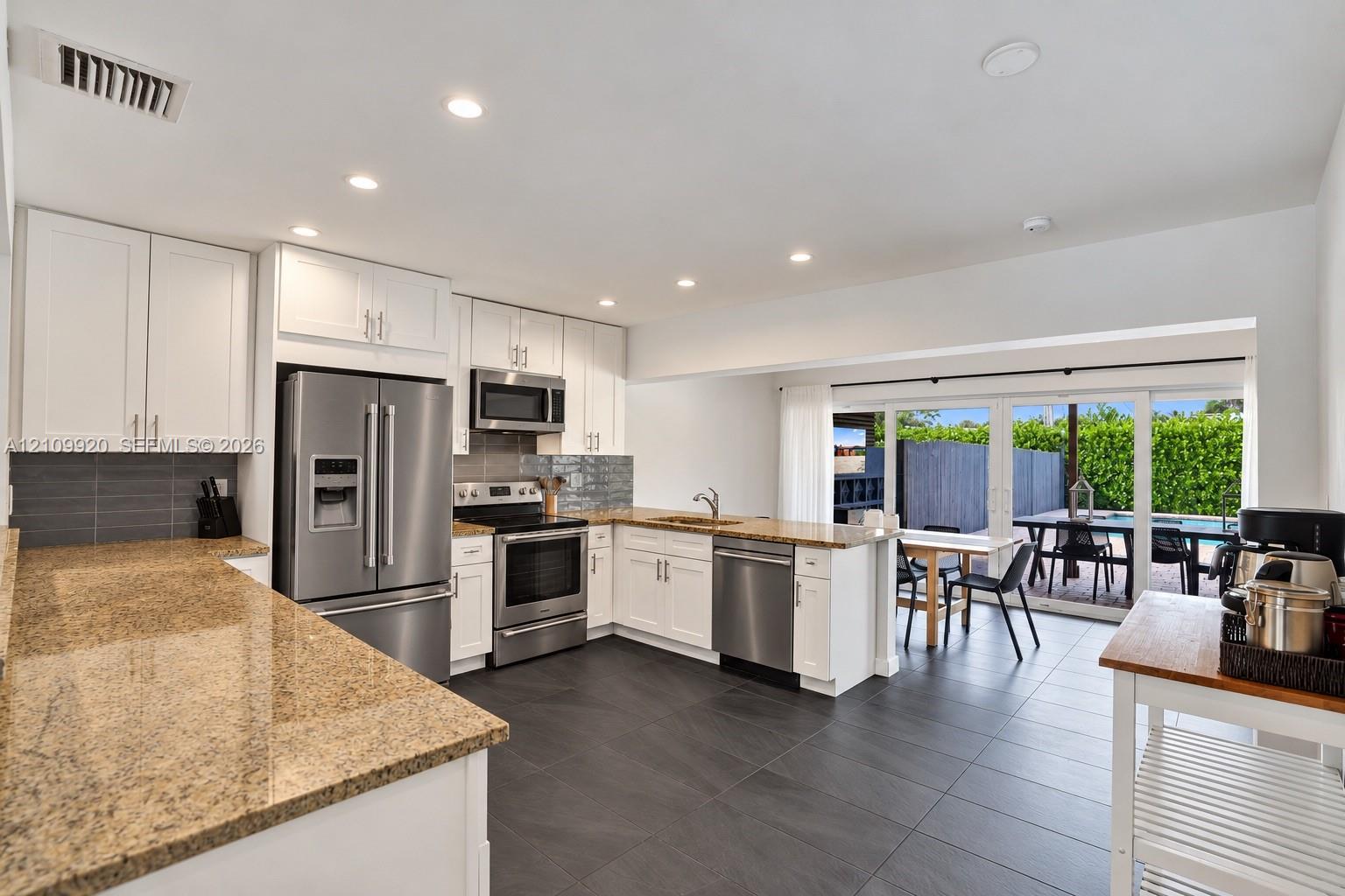 Ver detalles / 3122 sq. ft. $ 2026-10-20 0 foto