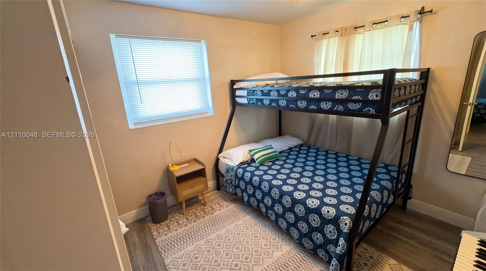 3649 3 / 3 1176 sq. ft. $ 2026-10-20 0 foto