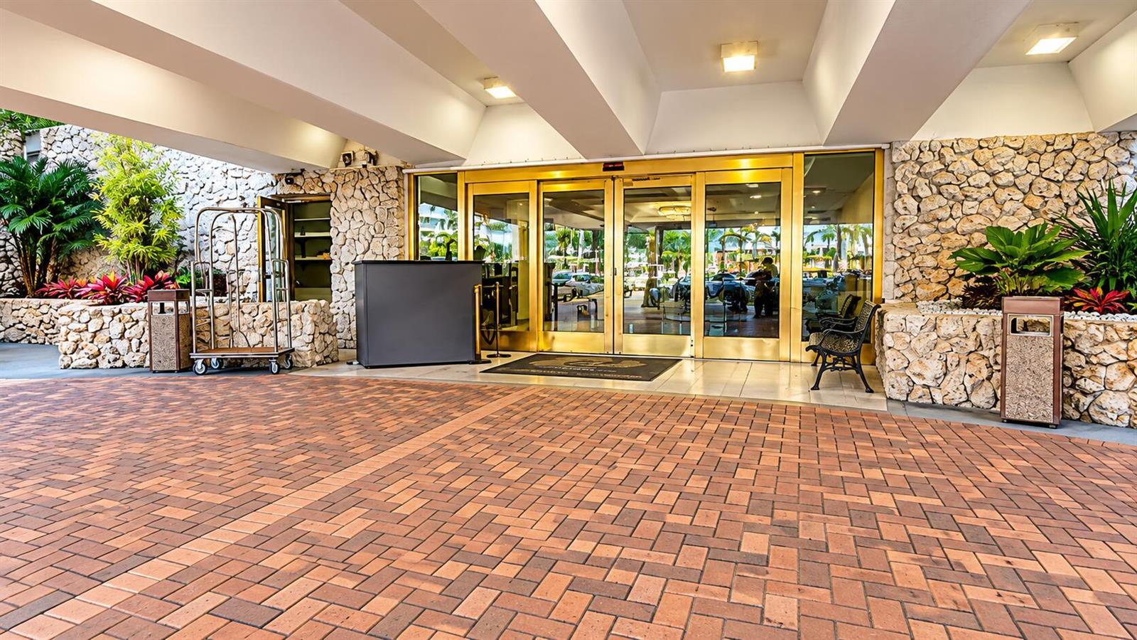 Tropical Hotel Entrance Porte-Cochère