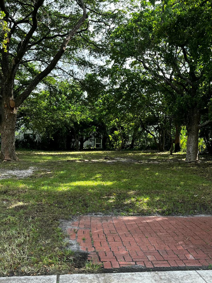   / 0  sq. ft. $ 2026-10-21 0 foto