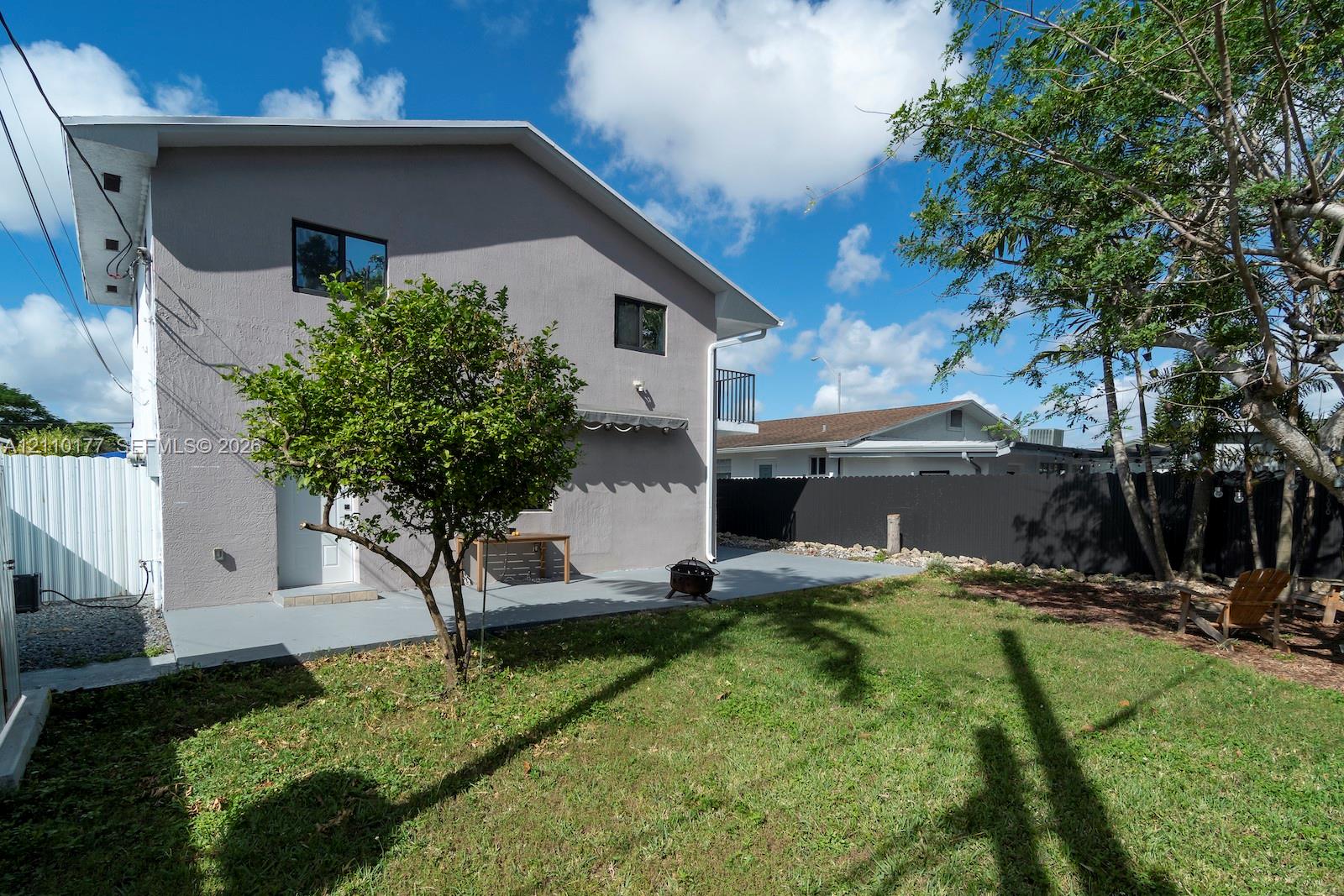   /  2135 sq. ft. $ 2026-10-21 0 foto