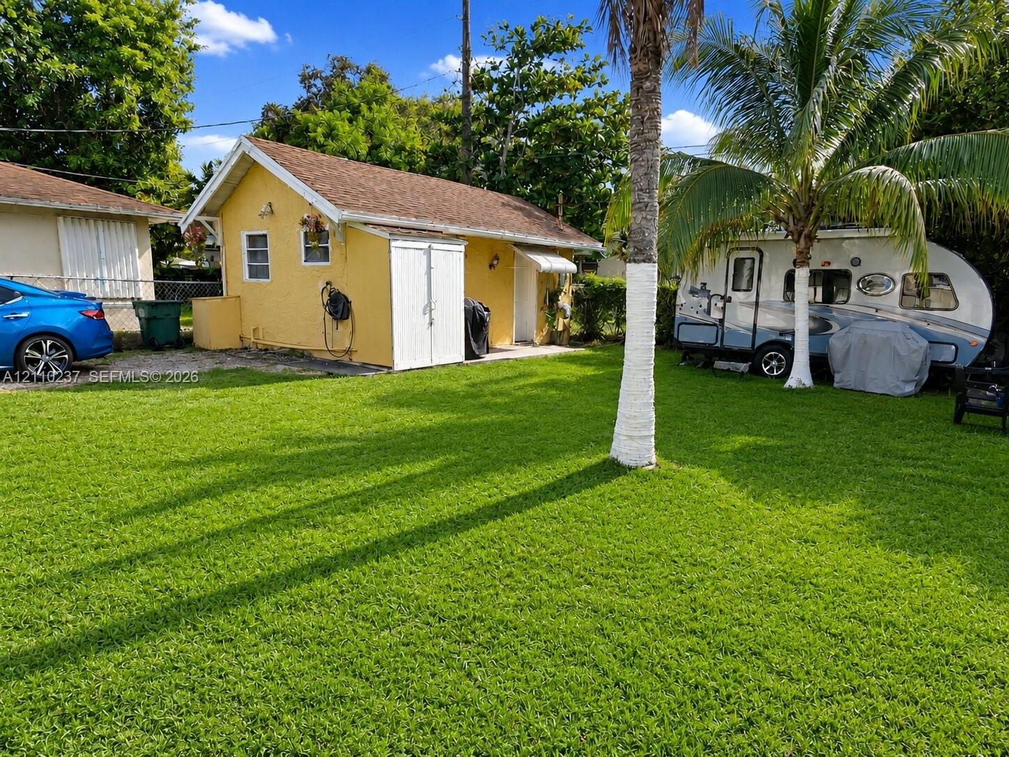   /  1364 sq. ft. $ 2026-10-21 0 foto