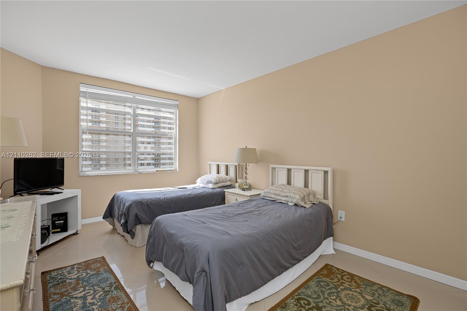7A 1 / 2 870 sq. ft. $ 2026-10-21 0 foto