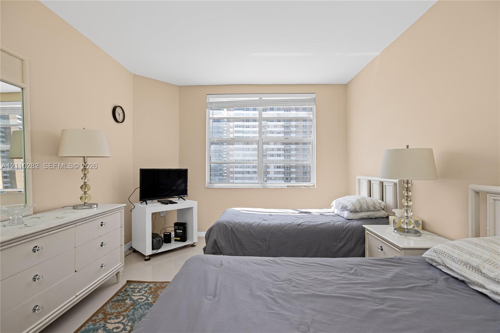 7A 1 / 2 870 sq. ft. $ 2026-10-21 0 foto