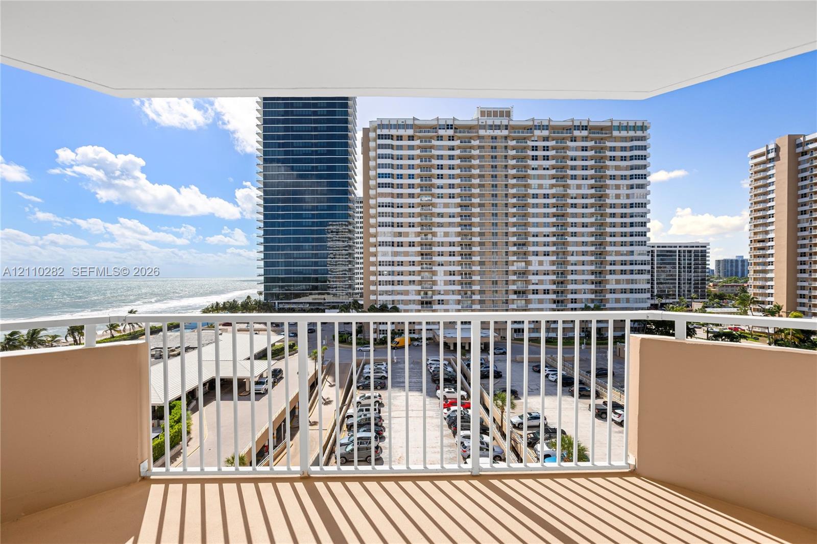 7A 1 / 2 870 sq. ft. $ 2026-10-21 0 foto
