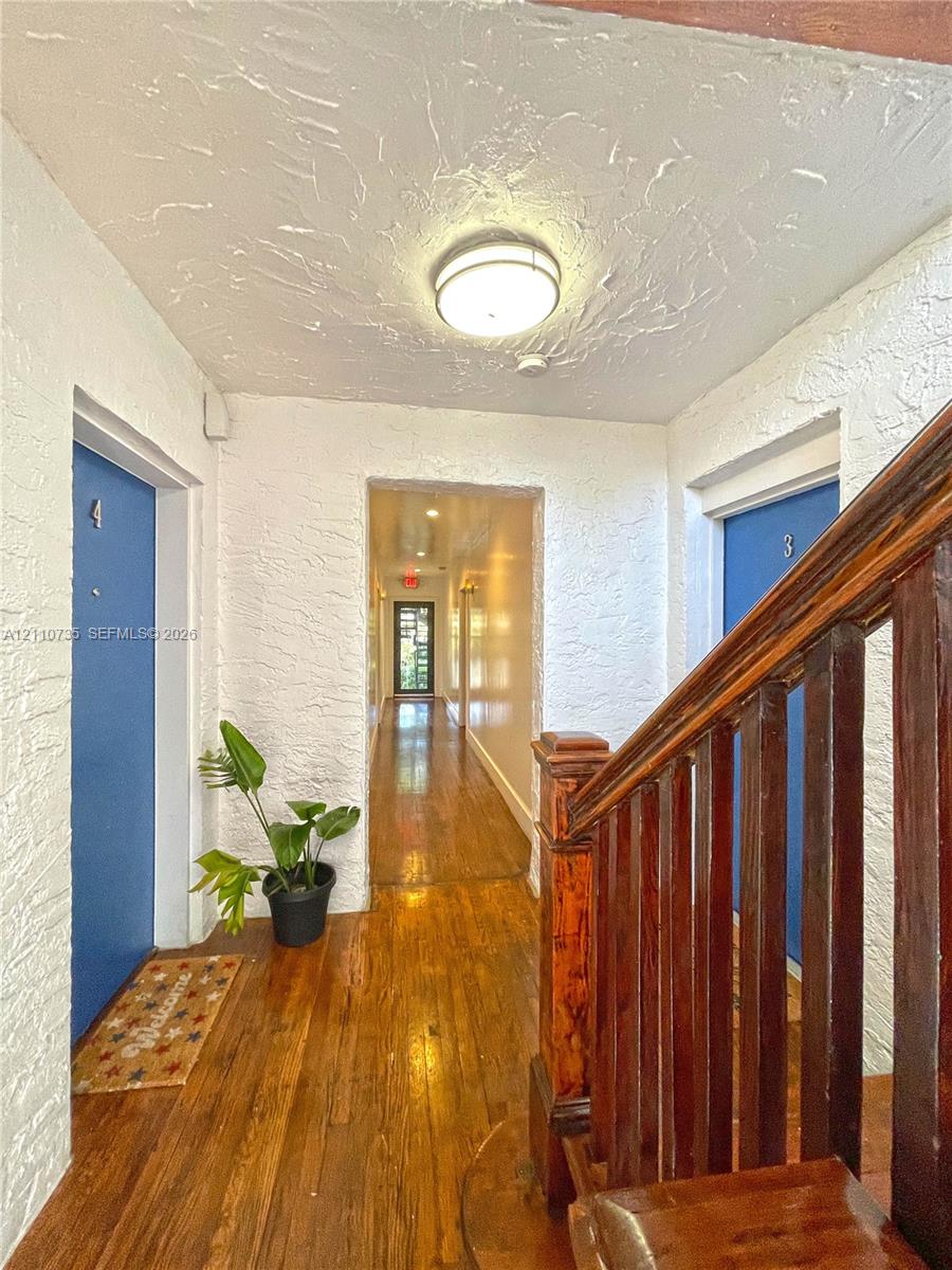   /  6306 sq. ft. $ 2026-10-21 0 foto