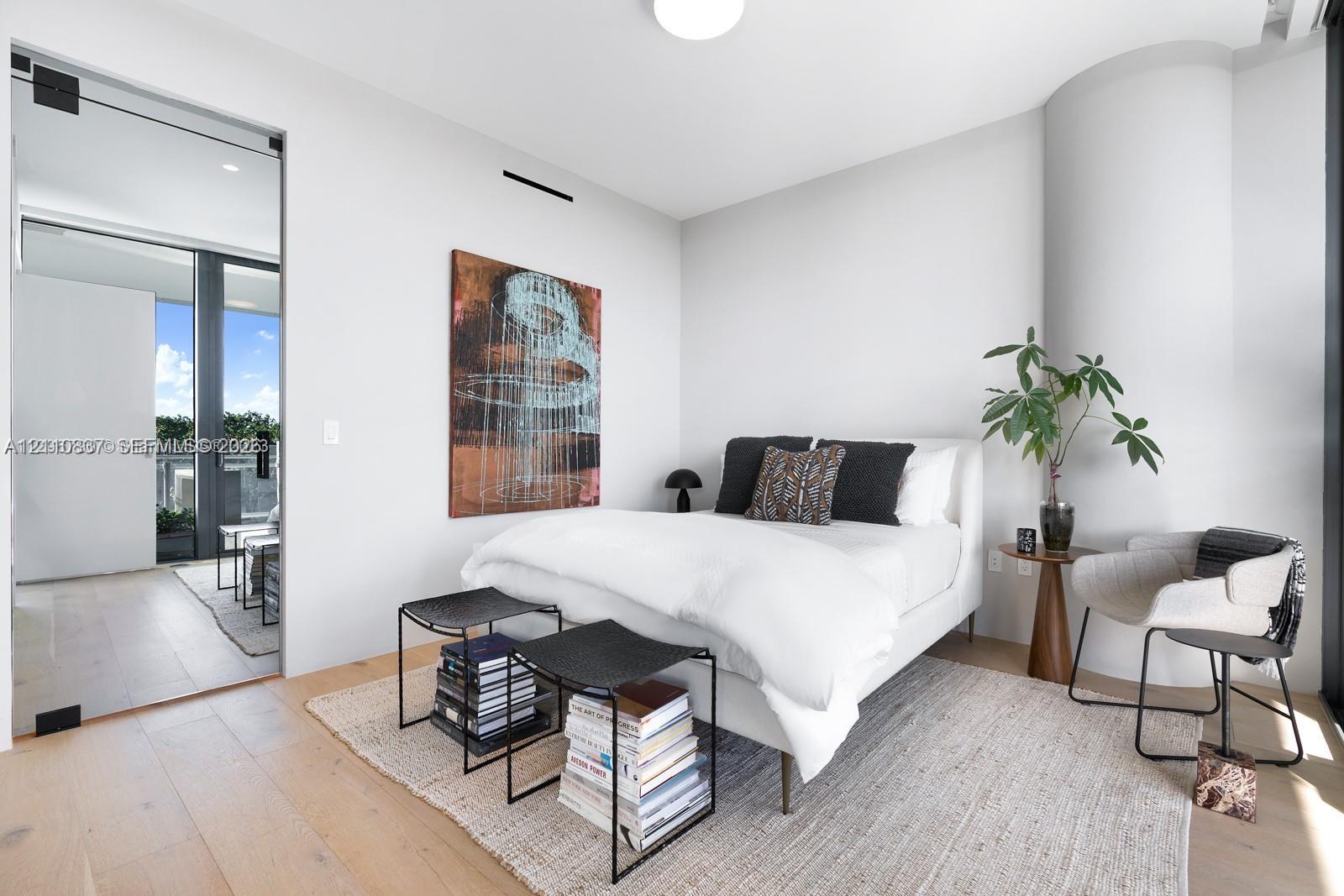 404 2 / 3 1457 sq. ft. $ 2026-10-21 0 foto