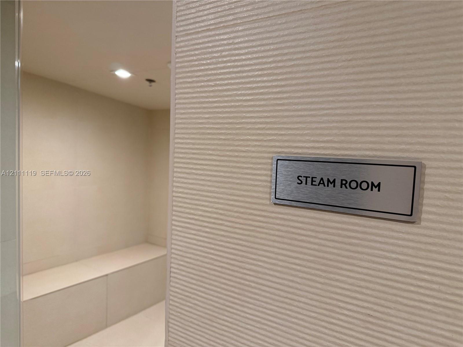 See details 3907 3 / 3 2106 sq. ft. $ 2026-10-22 0 Photo