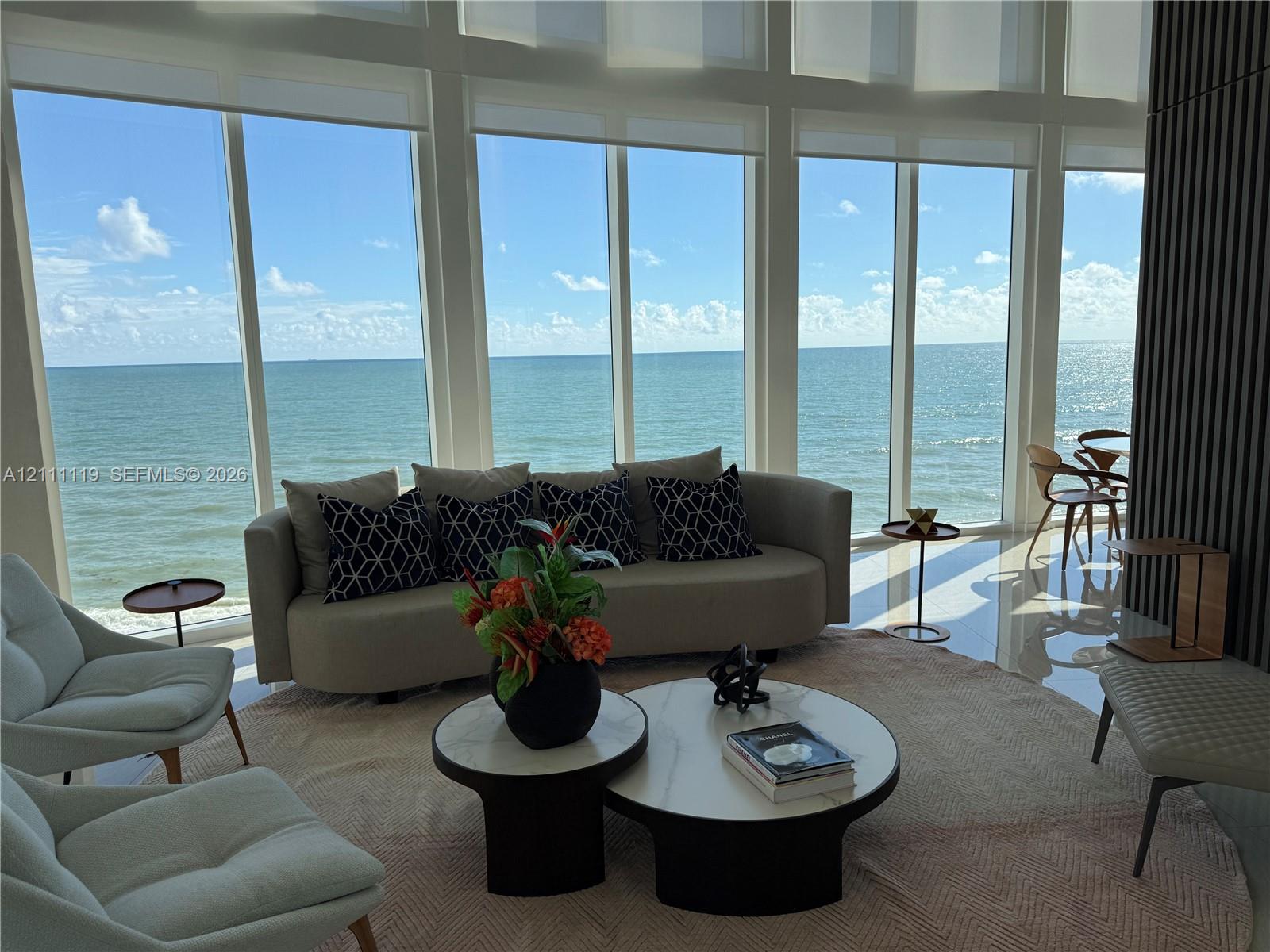 See details 3907 3 / 3 2106 sq. ft. $ 2026-10-22 0 Photo