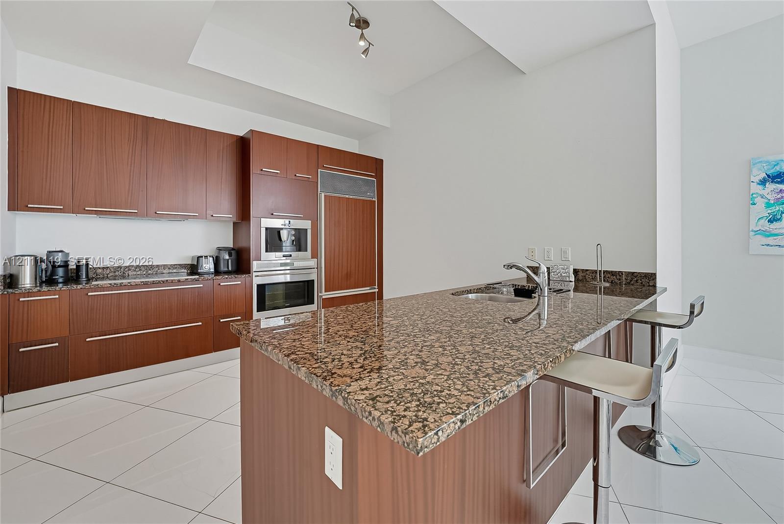 See details 3907 3 / 3 2106 sq. ft. $ 2026-10-22 0 Photo