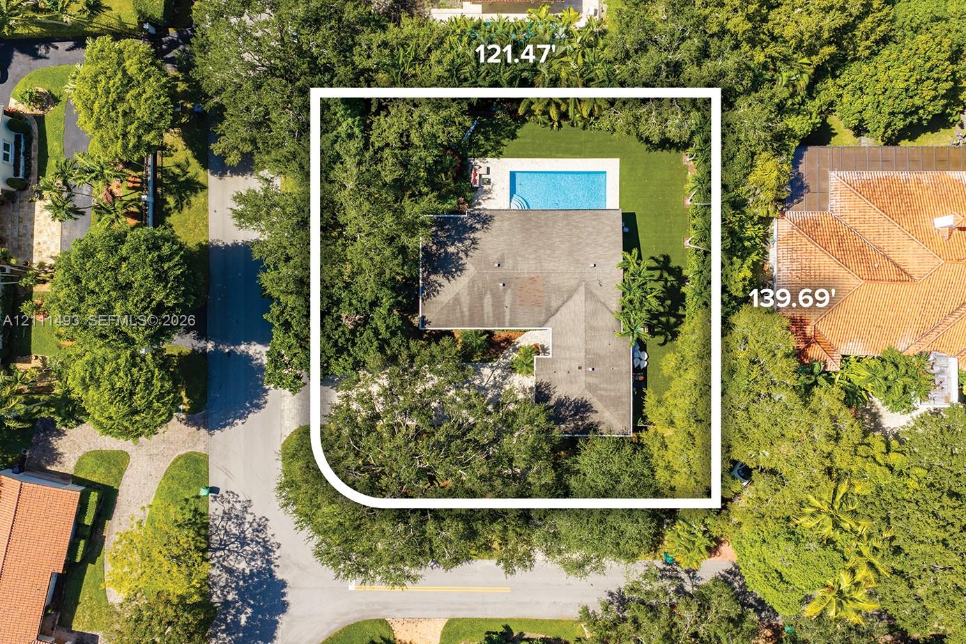   /   кв.футов $ 2026-10-22 0 Фото