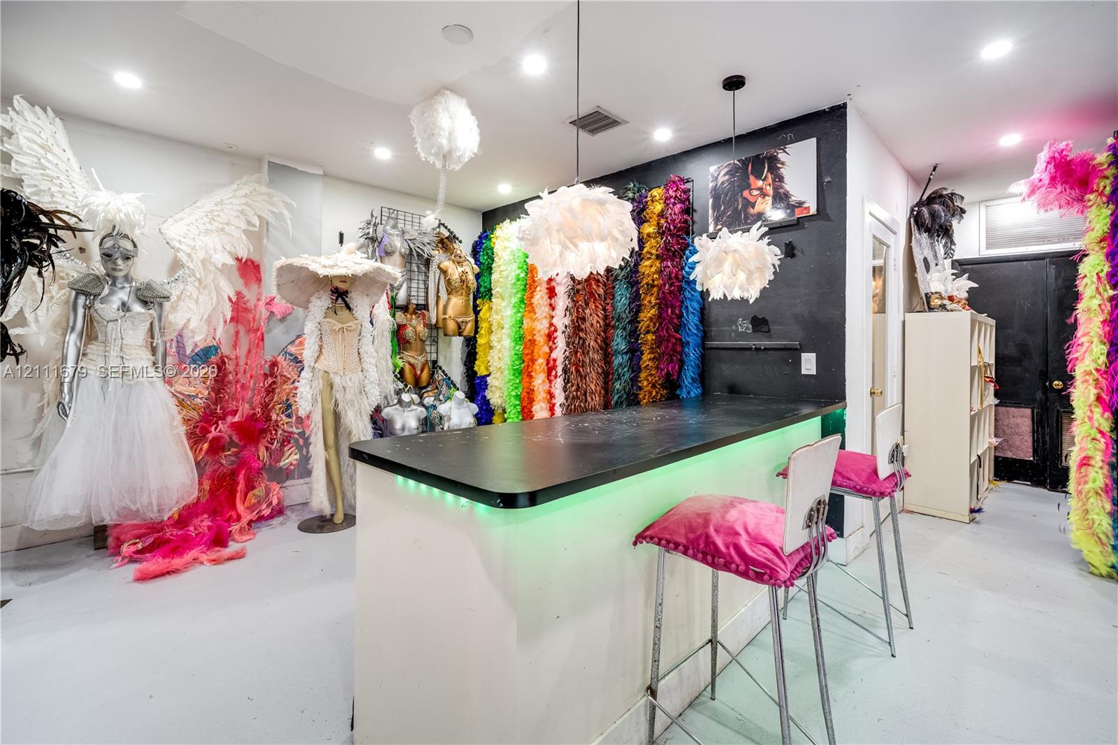 Ver detalles / sq. ft. $ 2026-10-23 0 foto