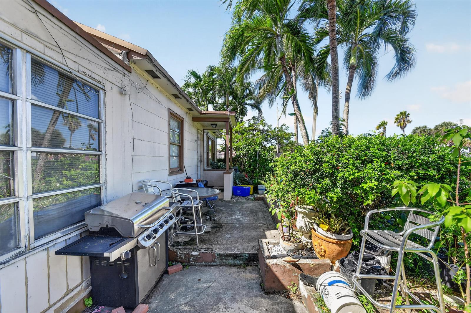 A  / 0 1923 sq. ft. $ 2026-10-24 0 foto