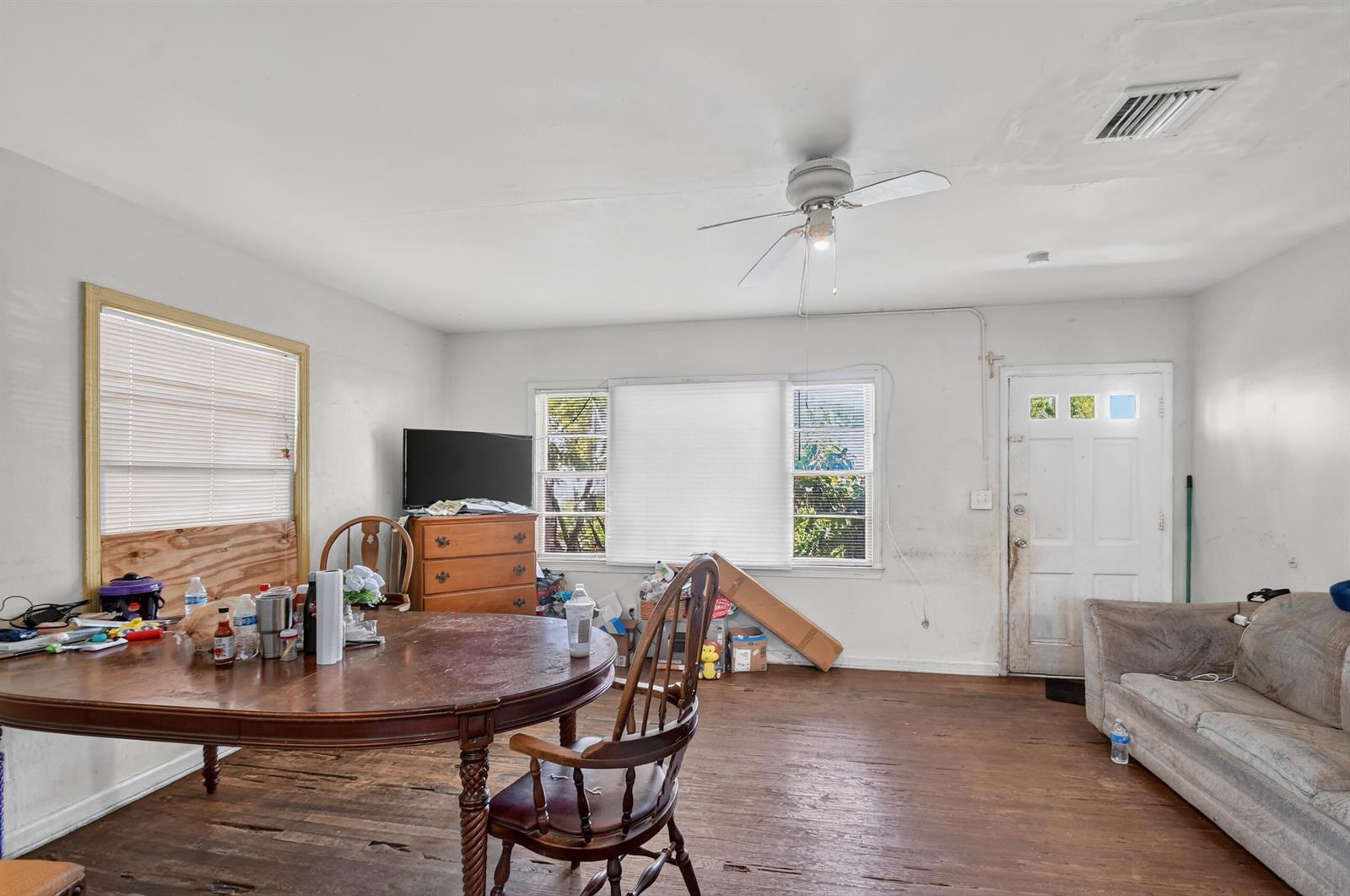 A  / 0 1923 sq. ft. $ 2026-10-24 0 foto