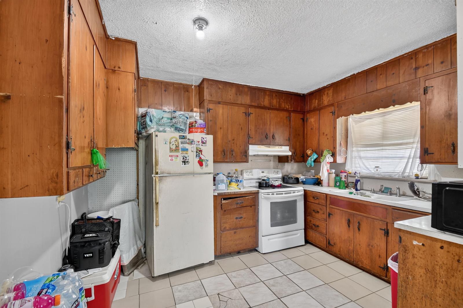A  / 0 1923 sq. ft. $ 2026-10-24 0 foto