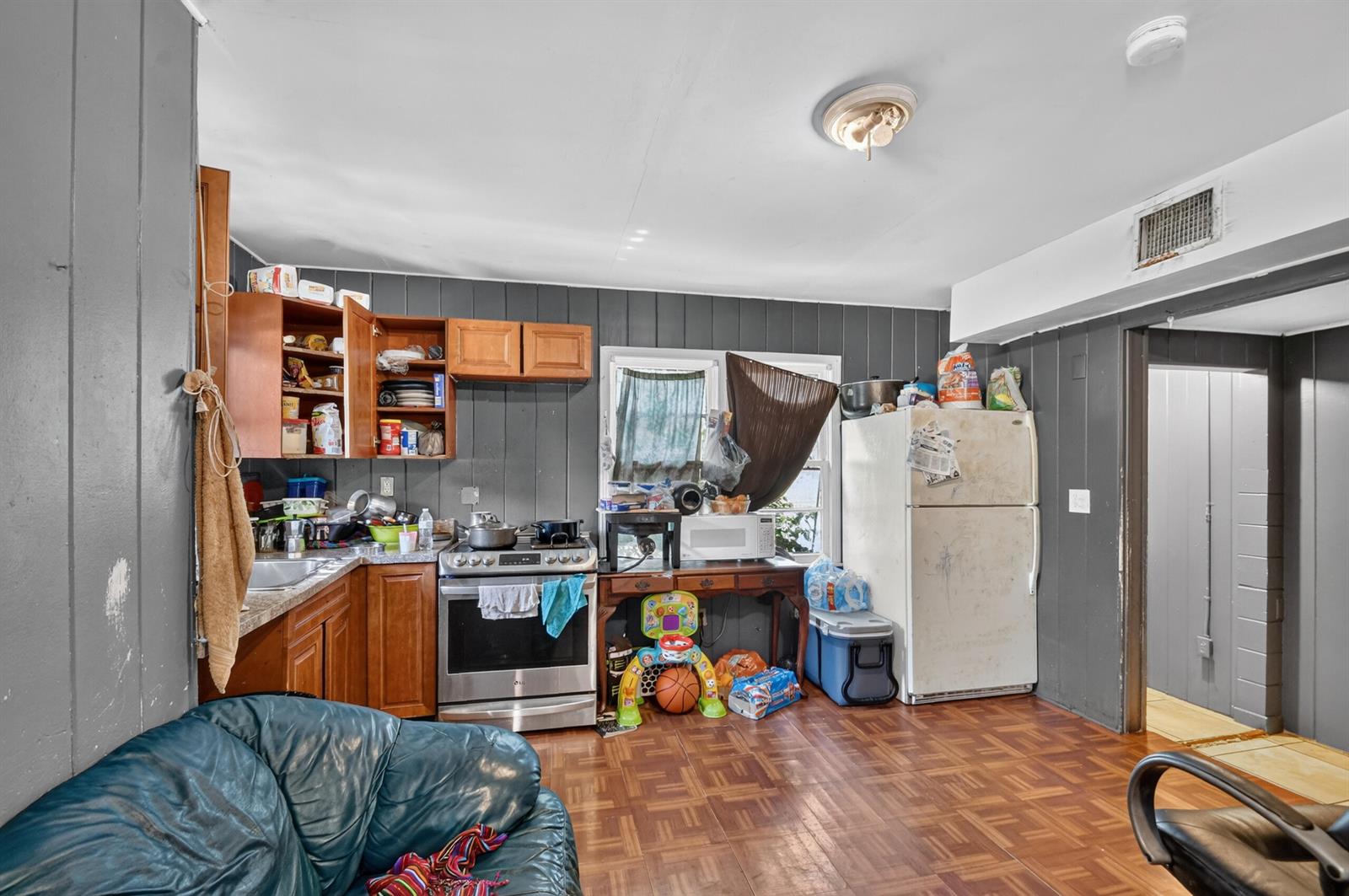 A  / 0 1923 sq. ft. $ 2026-10-24 0 foto