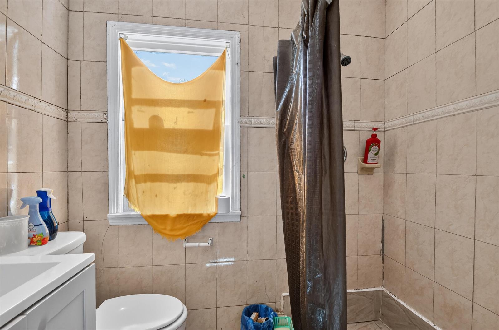 A  / 0 1923 sq. ft. $ 2026-10-24 0 foto
