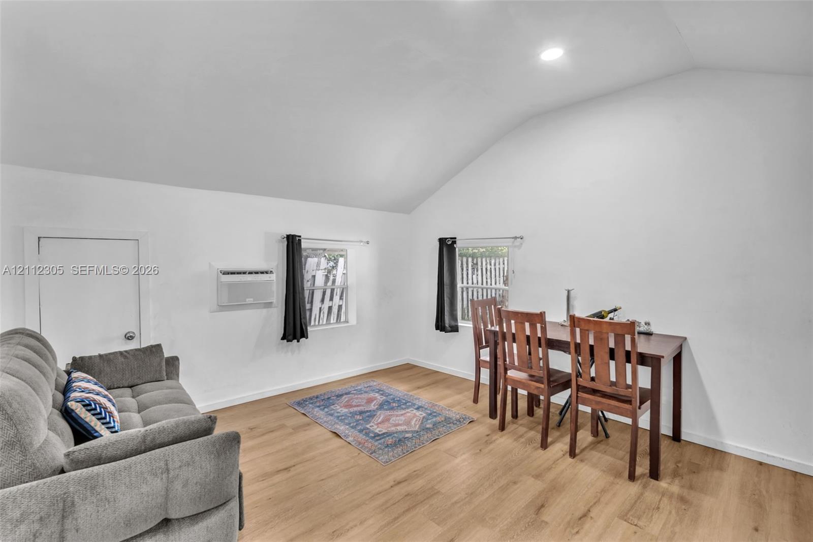 See details / 1337 sq. ft. $ 2026-10-24 0 Photo