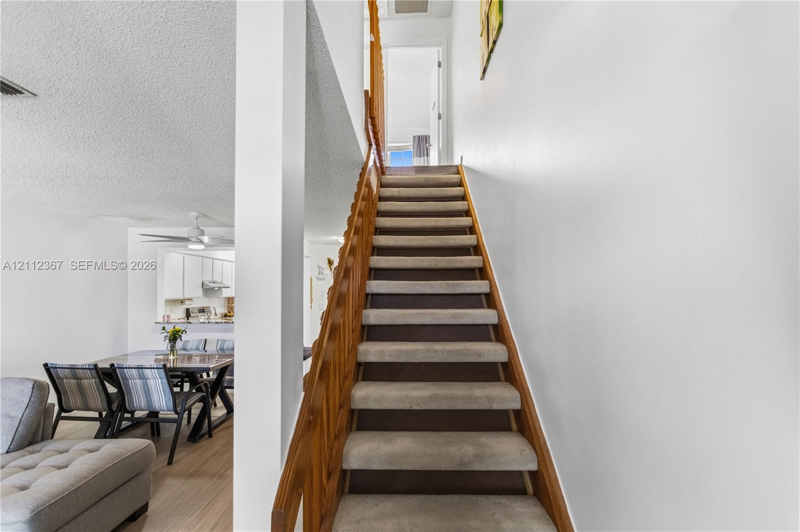 Ver detalles 10803 2 / 3 1190 sq. ft. $ 2026-10-24 0 foto