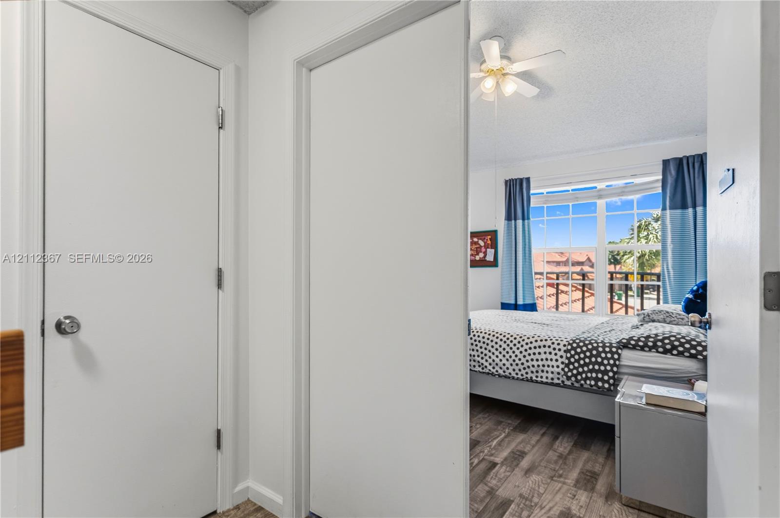 Ver detalles 10803 2 / 3 1190 sq. ft. $ 2026-10-24 0 foto