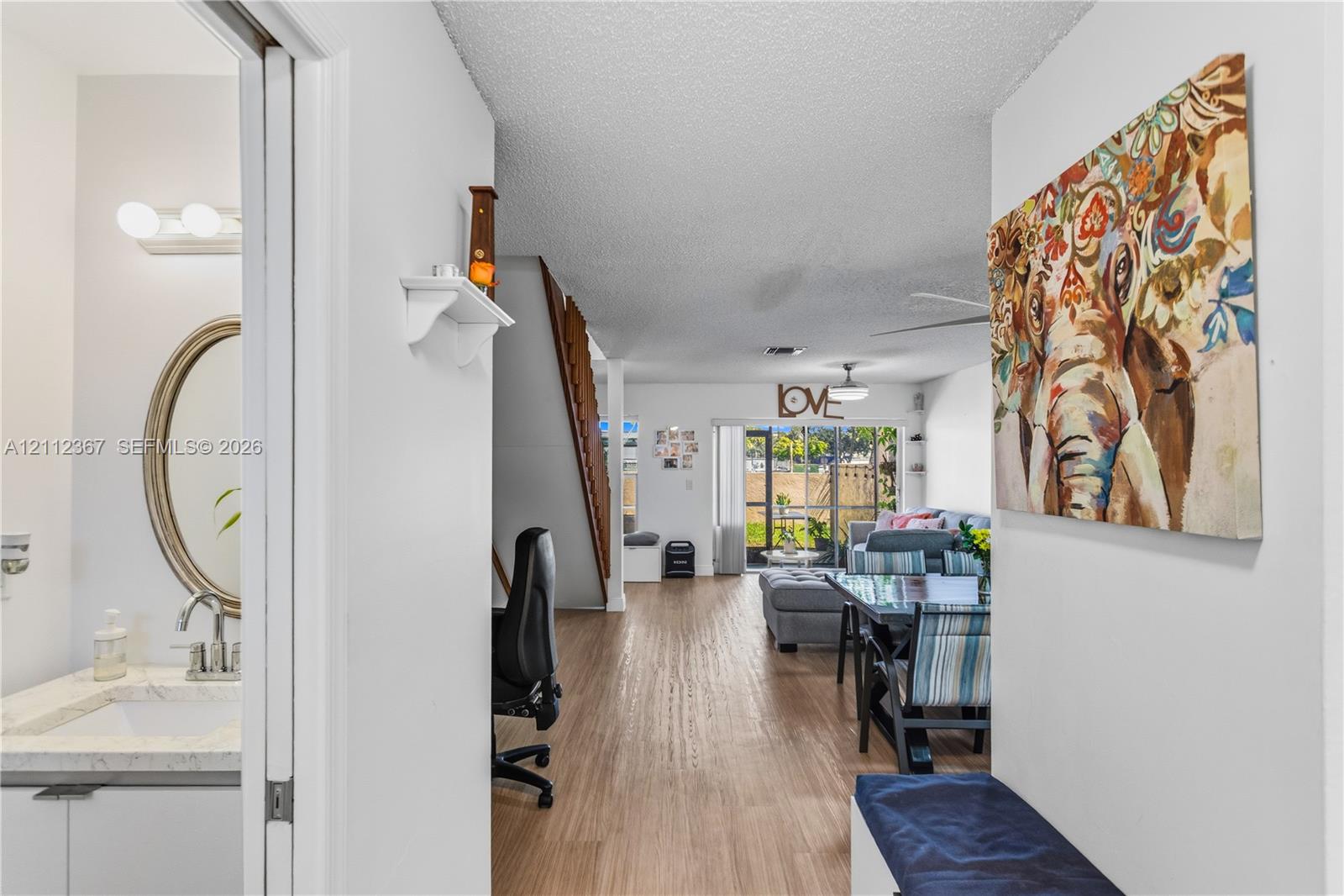 Ver detalles 10803 2 / 3 1190 sq. ft. $ 2026-10-24 0 foto
